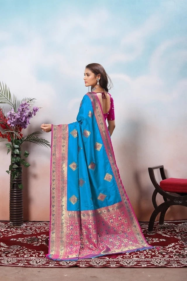 Traditional Soft Silk Jacquard Border Contras Sari With Blouse 11-VF image 9