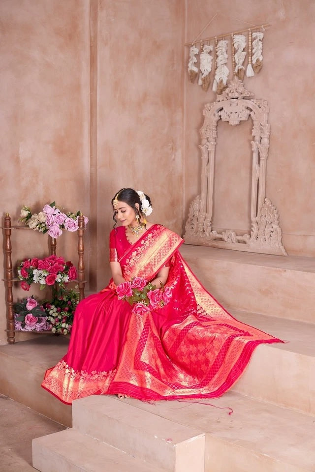 Soft Silk Weaving Banarasi Jari Work Wedding Wear Sari With Blouse 11-VF image 5