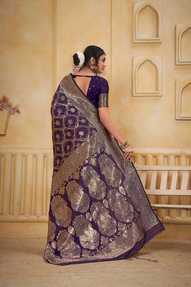 Soft Silk Weaving Banarasi Jari Work Wedding Wear Sari With Blouse 11-VF image 3