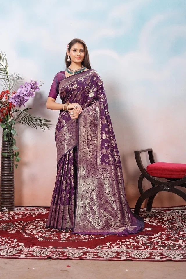 Women's Classic Soft Silk Weaving Banarasi Jari Work Sari With Blouse11-VF image 4