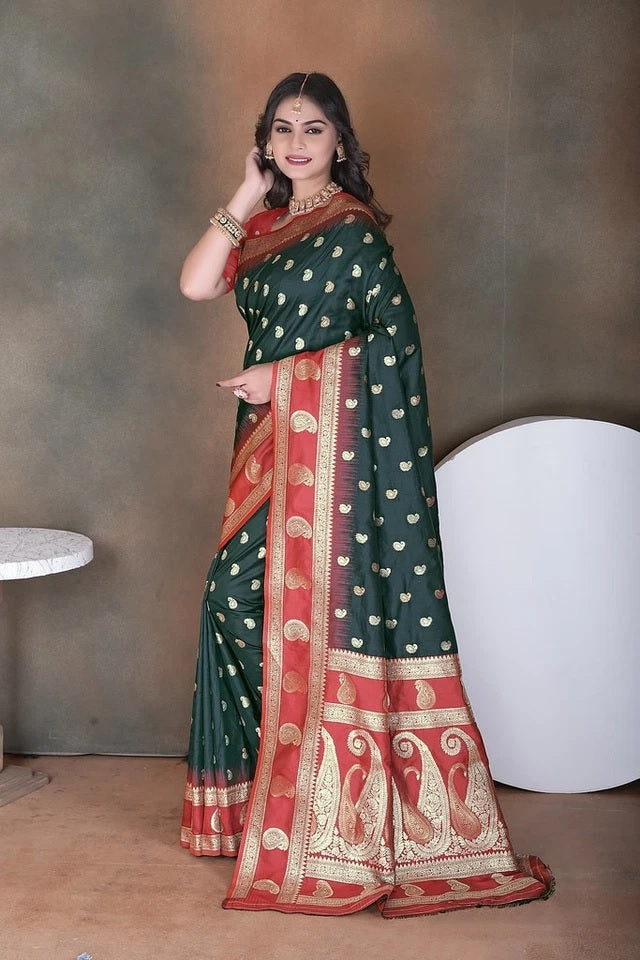 Elegant Soft Silk Saree Weaving Heavy Banarasi Pallu Sari With Blouse 11-VF image 5