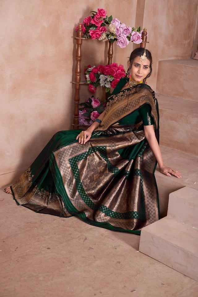 Soft Silk Weaving Banarasi Jari Work Wedding Wear Sari With Blouse 11-VF image 6