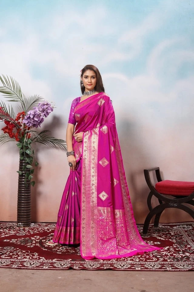 Traditional Soft Silk Jacquard Border Contras Sari With Blouse 11-VF image 3