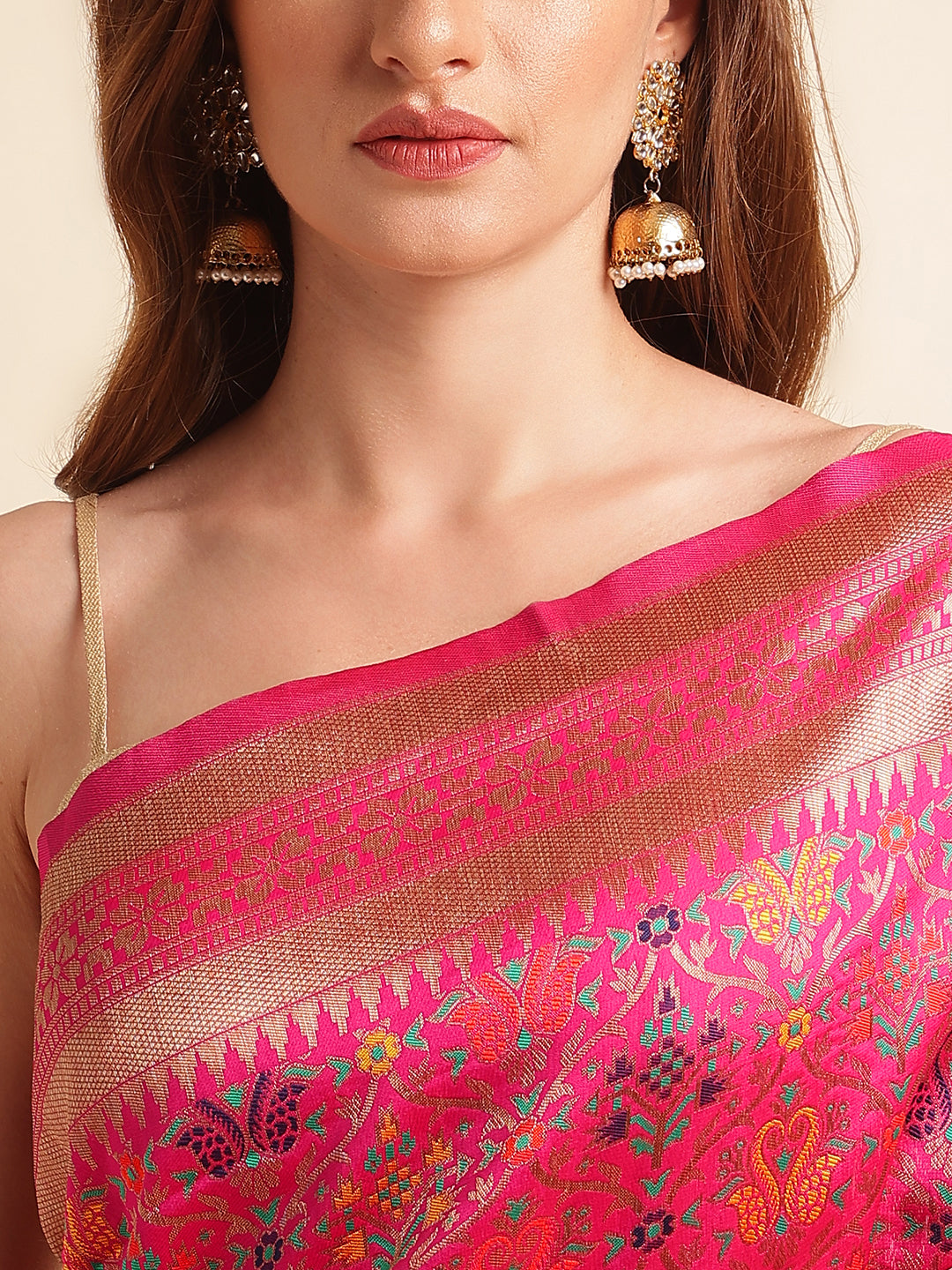 Women's Heavy Banarasi Weaving Patola Silk Saree image 6