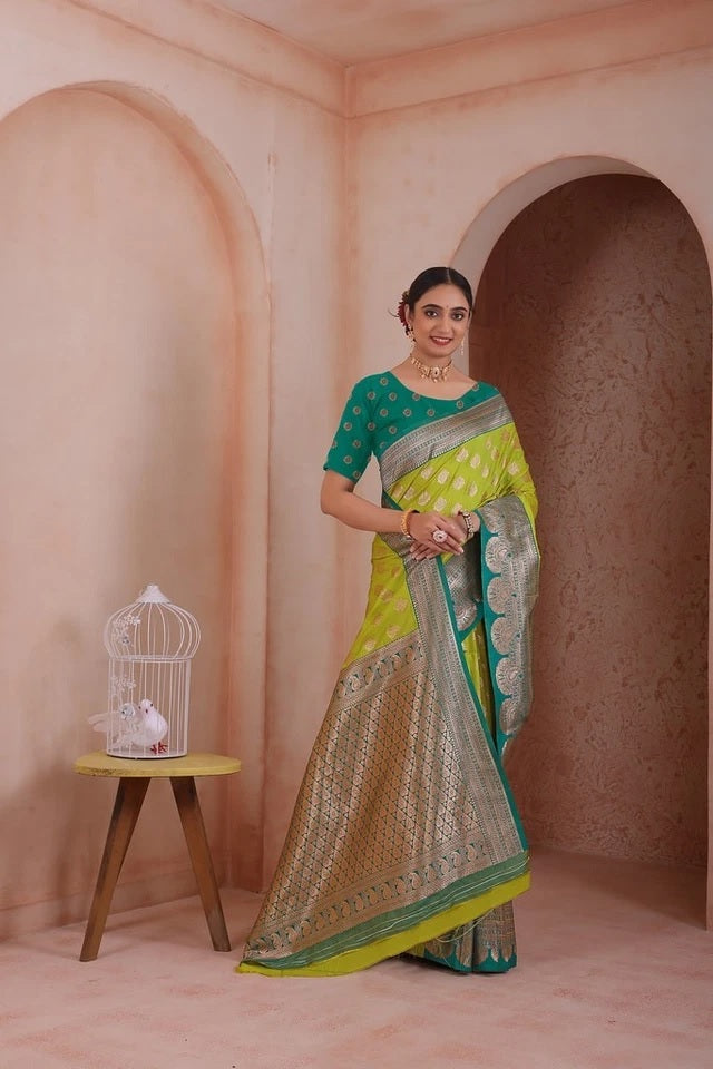 Indian Soft Silk Weaving Saree With Banarasi Jari Work With Blouse 11-VF image 6