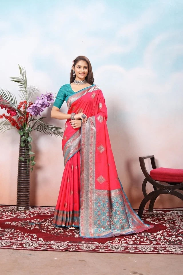 Traditional Soft Silk Jacquard Border Contras Sari With Blouse 11-VF image 6