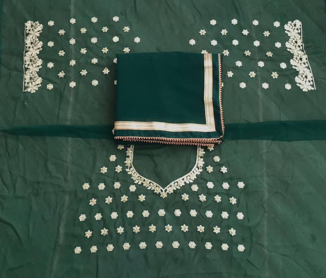 Georgette Saree With Embroidery Design Work Blouse image 12