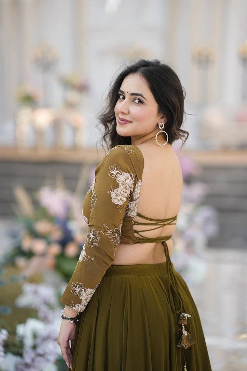 Mehendi Blooming Georgette Full Stitched Crop Top Choli image 5