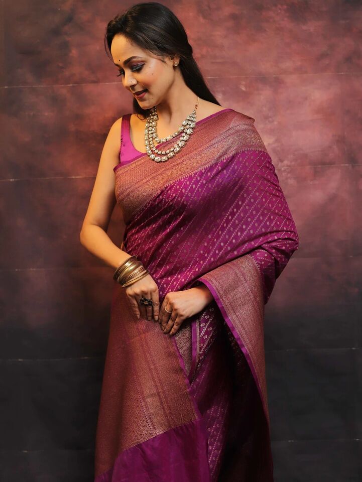 Redviolet Banarasi Soft Silk Saree With Unstitched Blouse image 7