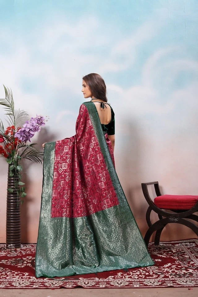 Kanjiwaram Silk With Rich Pallu Traditional Wear Sari With Blouse 11-VF image 19