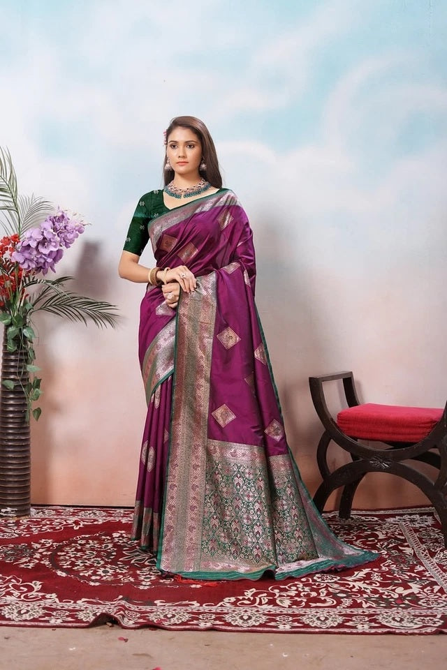Traditional Soft Silk Jacquard Border Contras Sari With Blouse 11-VF image 8