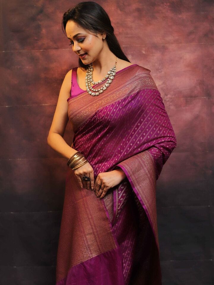 Redviolet Banarasi Soft Silk Saree With Unstitched Blouse image 8