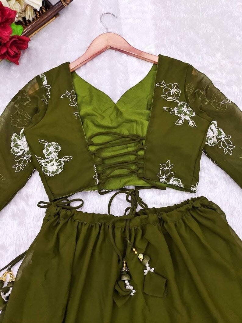 Mehendi Blooming Georgette Full Stitched Crop Top Choli image 8