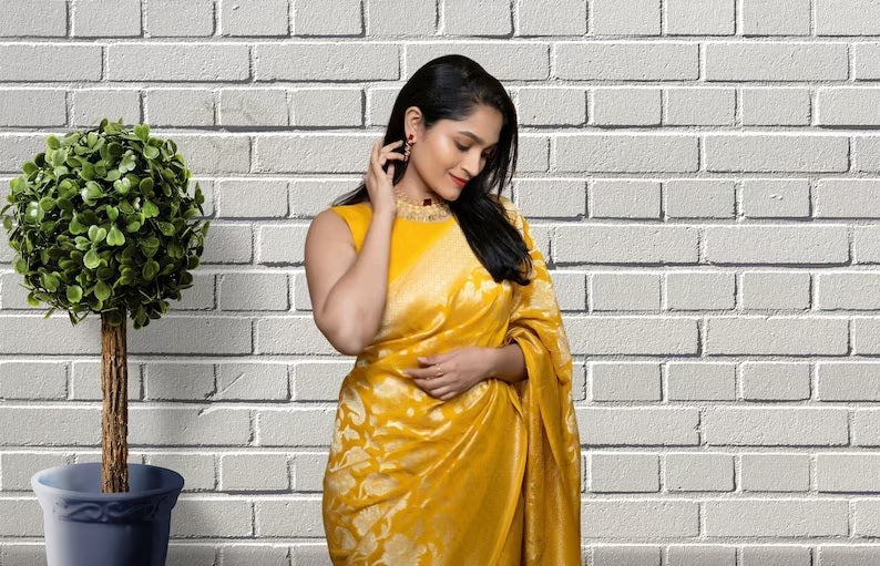 Yellow Color Soft Lichi Silk & Jacquard Weaving Work Saree image 7