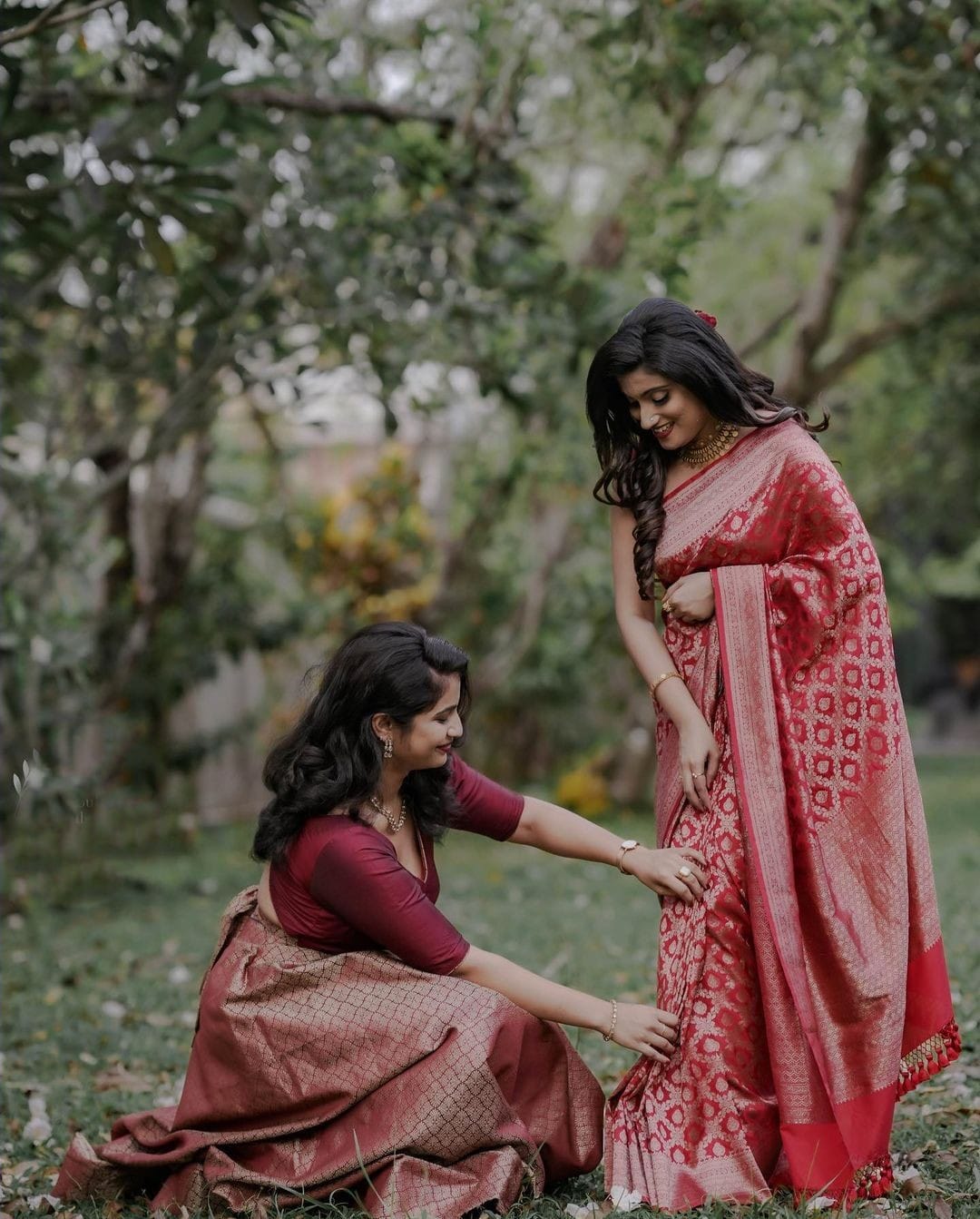 Soft Silk With Golden Zari Work Saree image 6