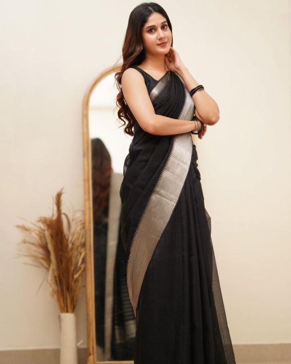 Black Banarasi Soft Silk Plain Saree with Unstitched Blouse image 3