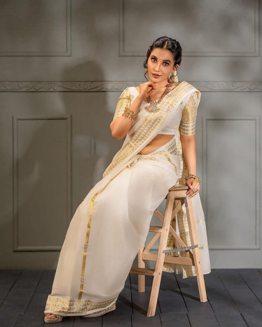 Off White Soft Banarasi Silk Saree With Unstitched Blouse image 1