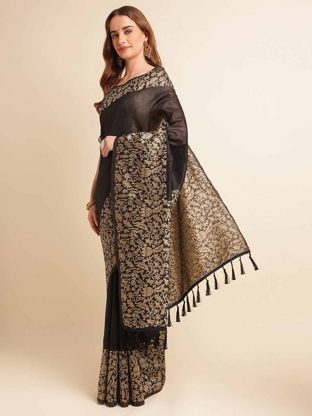Rich Pallu Row Silk Weaving Work Saree image 10