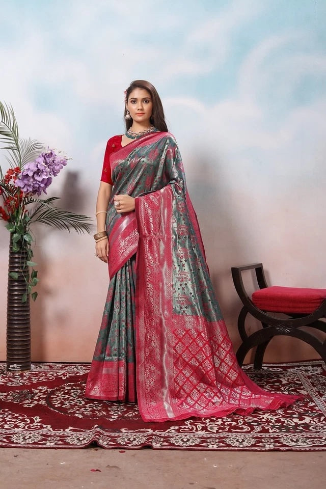 Kanjiwaram Silk With Rich Pallu Traditional Wear Sari With Blouse 11-VF image 11