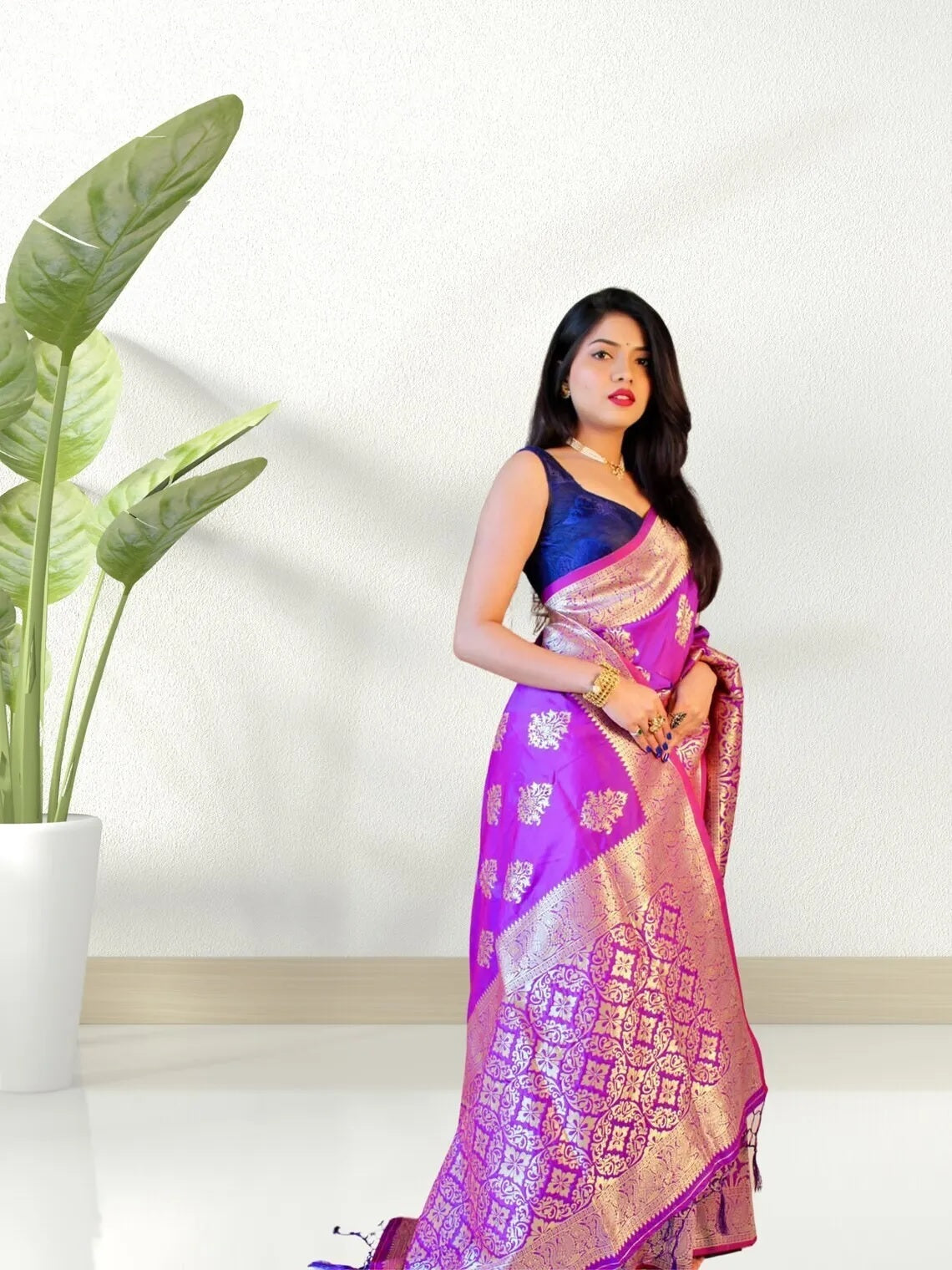 Pure Lichi Silk Zari Golden Weaving Saree With Blouse image 2