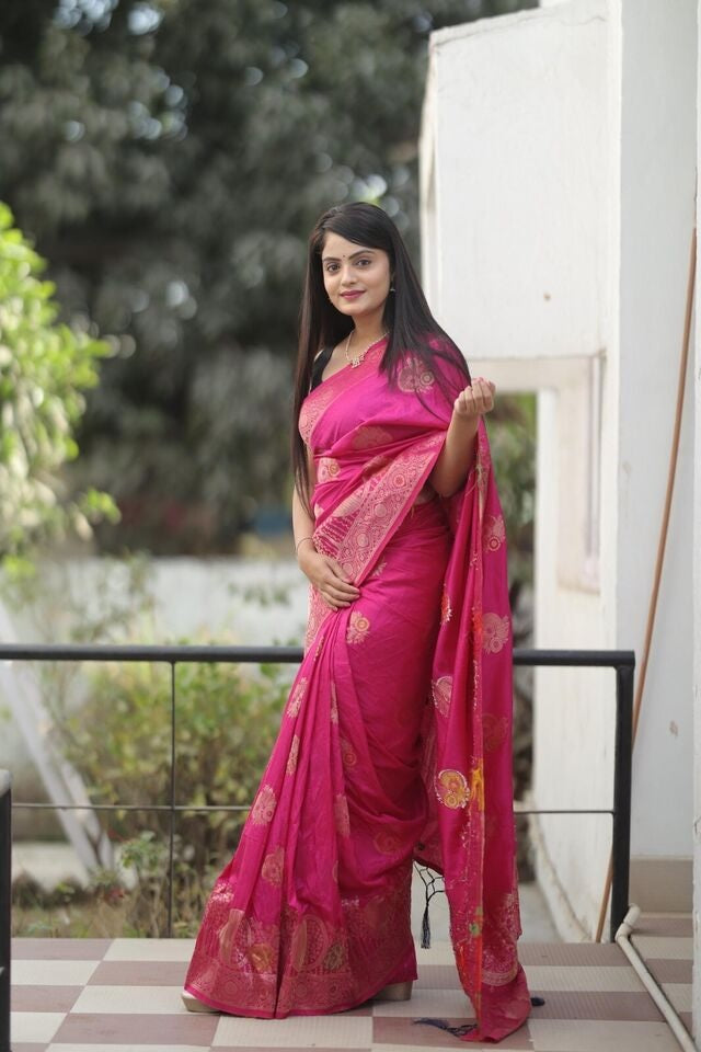 Soft Dola Fabric With Rich Pallu Saree image 2