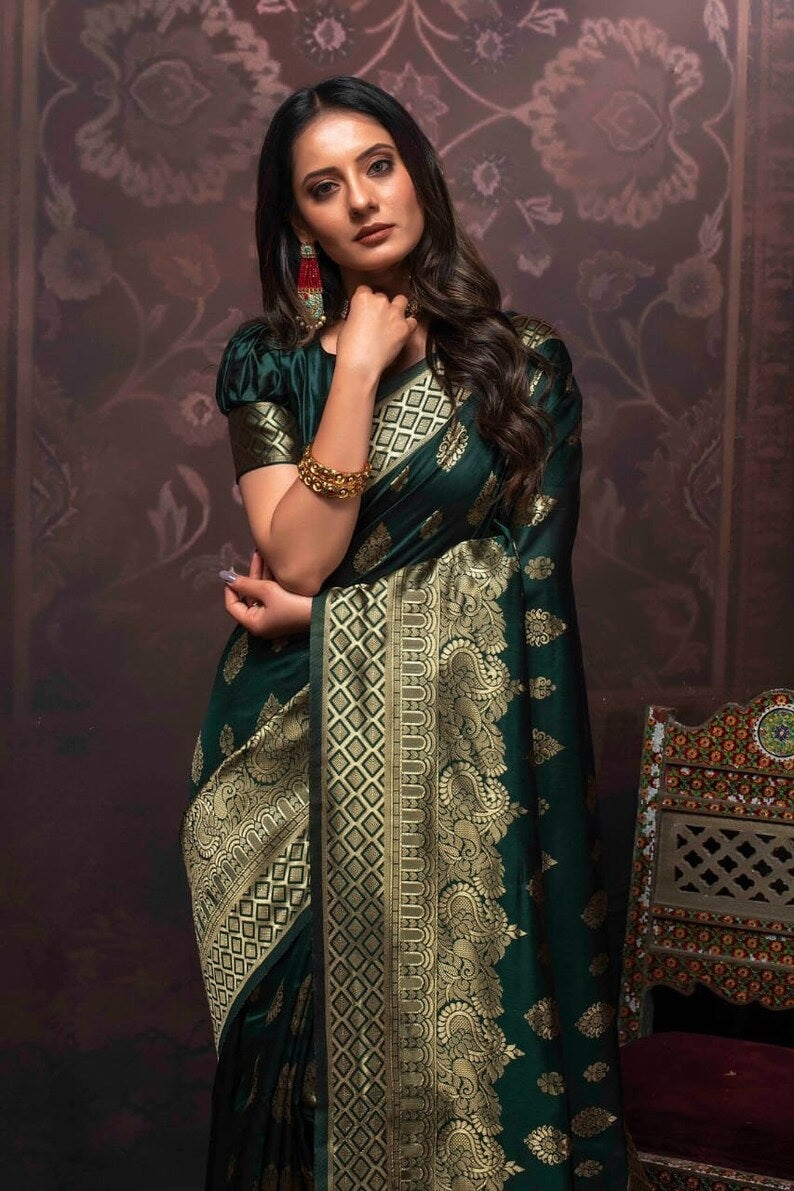 Green Banarsi Soft Silk & Jacquard Border Saree With Blouse image 2
