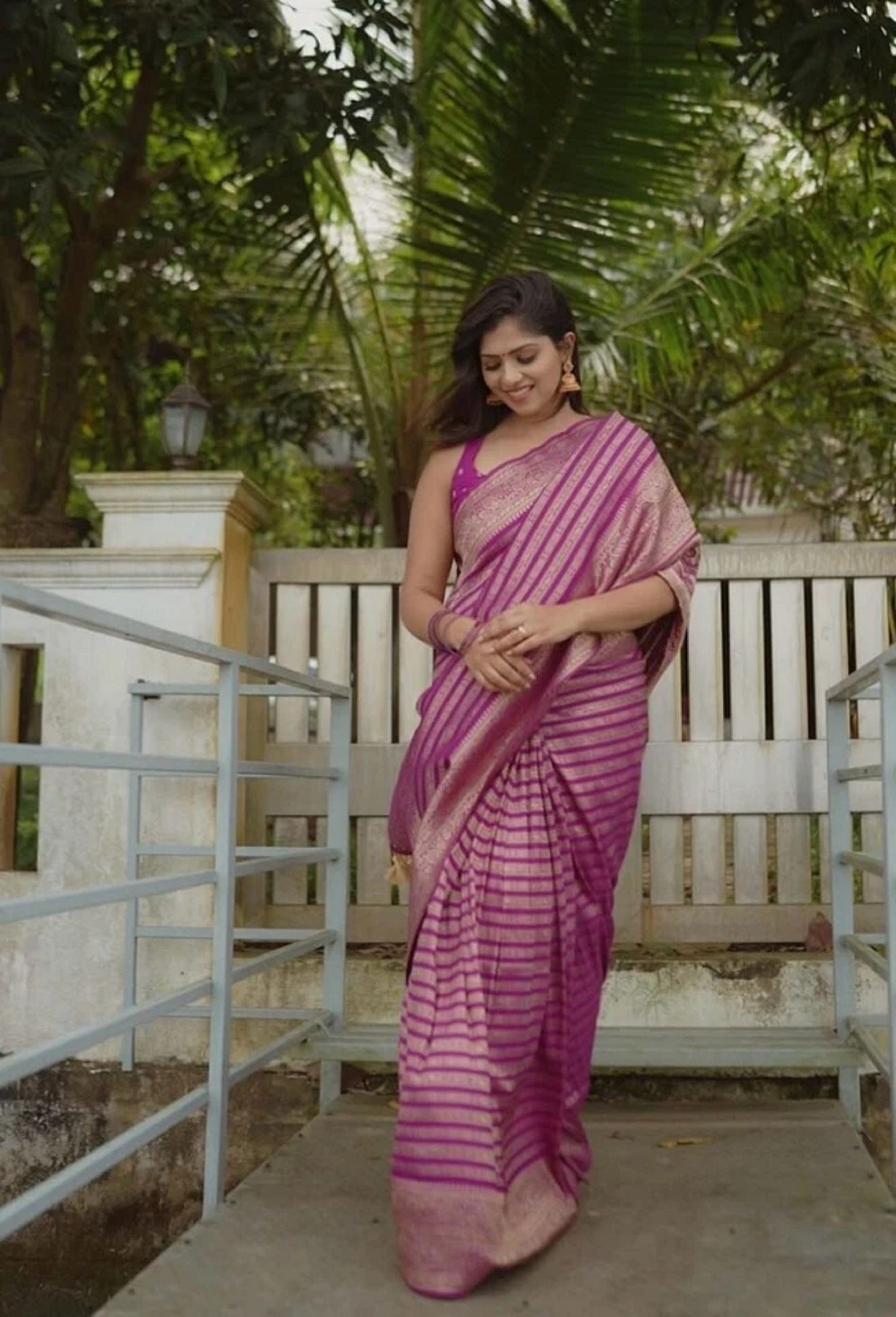 Banarsi Soft Silk Saree With Blouse image 2