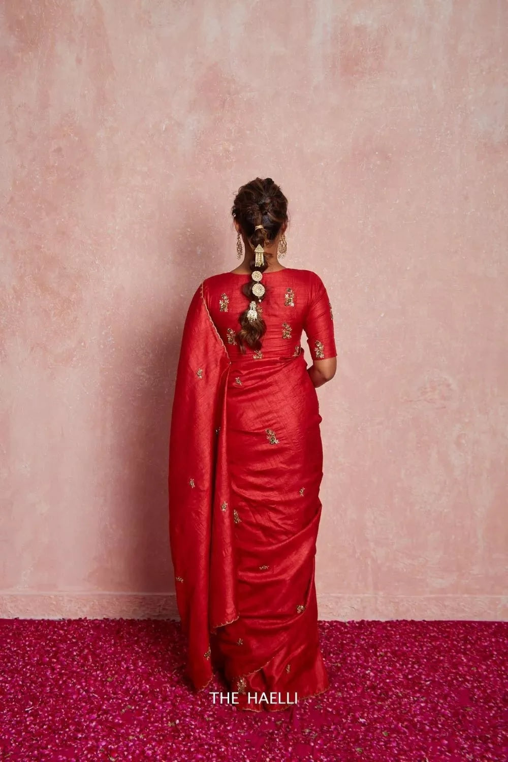 Rich Dola Cutdana Border With Rich Butta Work Saree&Blouse image 2