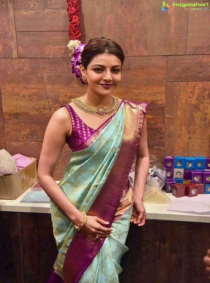 Sky Blue & Pink Kanchipuram Weaving Work Saree image 2