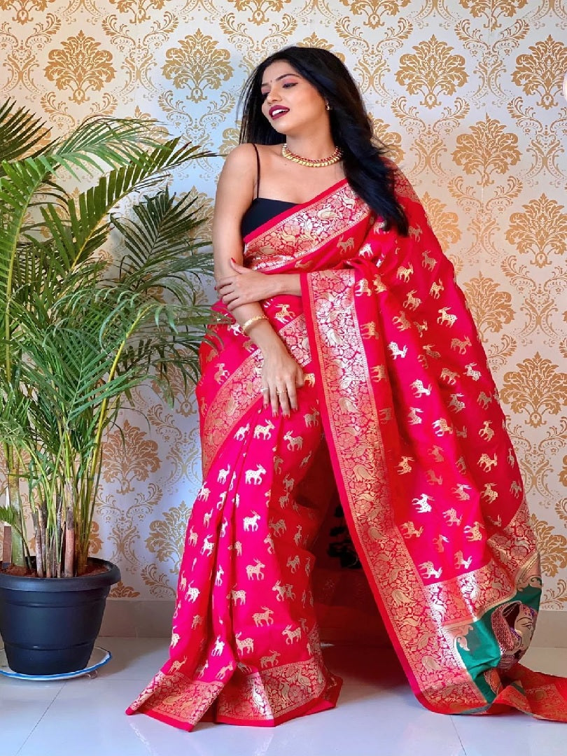 Banarasi Silk Pure Zari Golden Weaving Rich Pallu Saree image 3