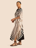 Women Casual Wear Circular Curve Printed Soft Satin Silk Kaftan J5636 image 3