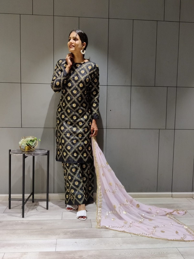 Heavy Slub Silk Jari Work Salwar Kameez With Dupatta image 3