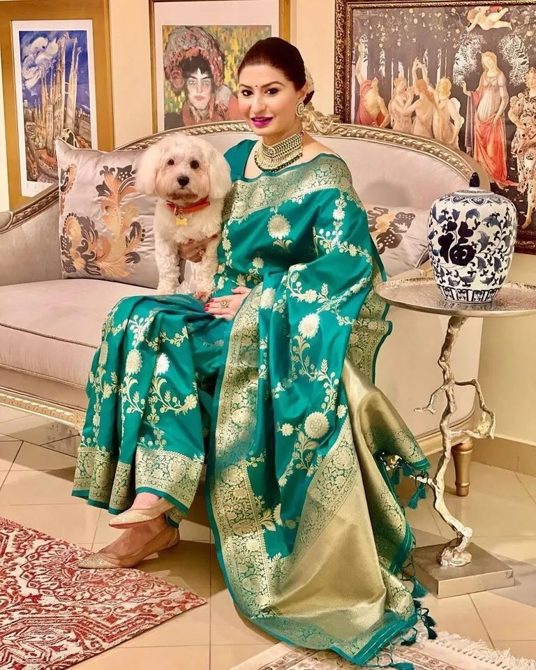 Banarasi Soft Silk Saree With Blouse image 4
