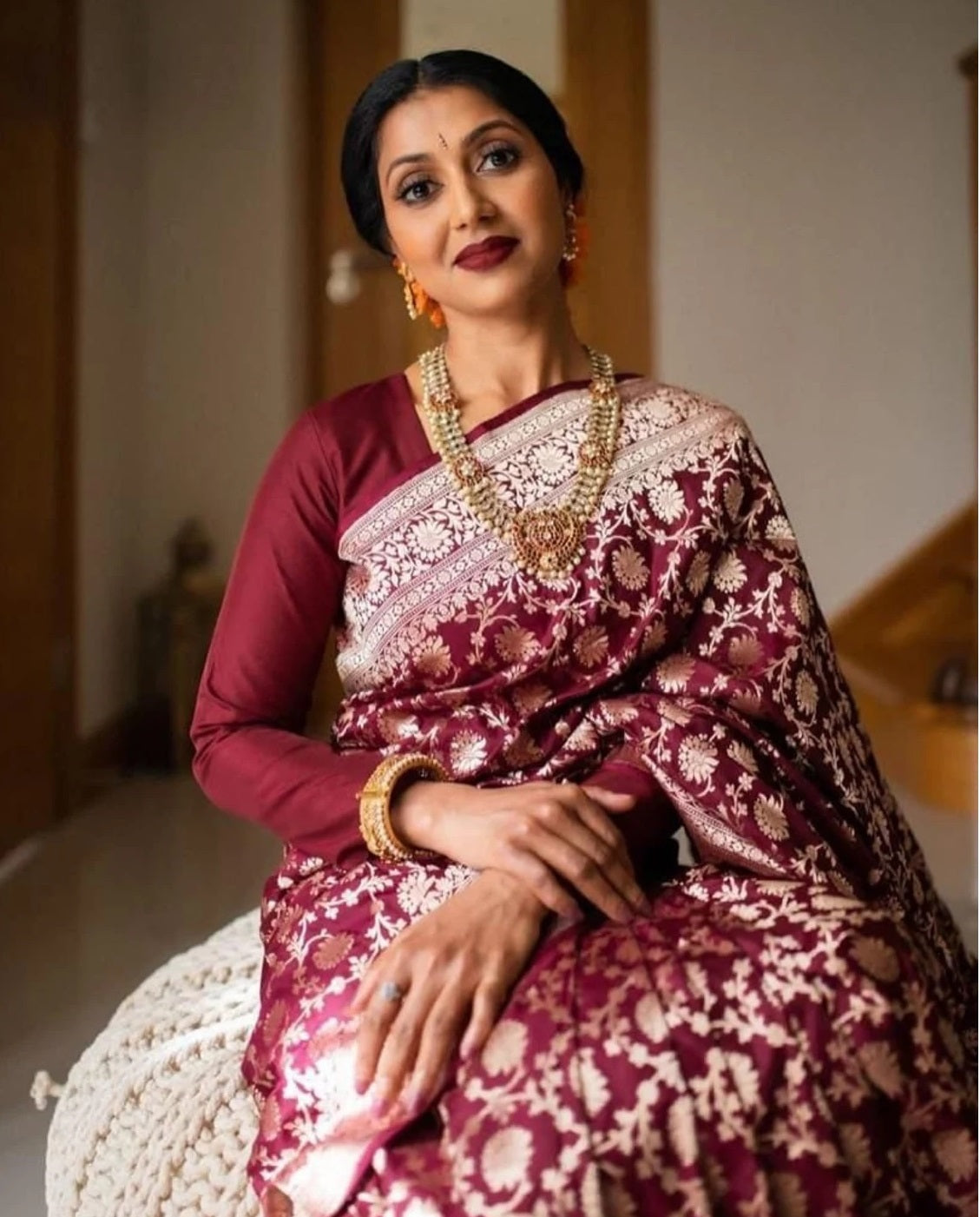 Maroon Soft Lichi Silk & Jacquard Work Saree With Blouse image 4