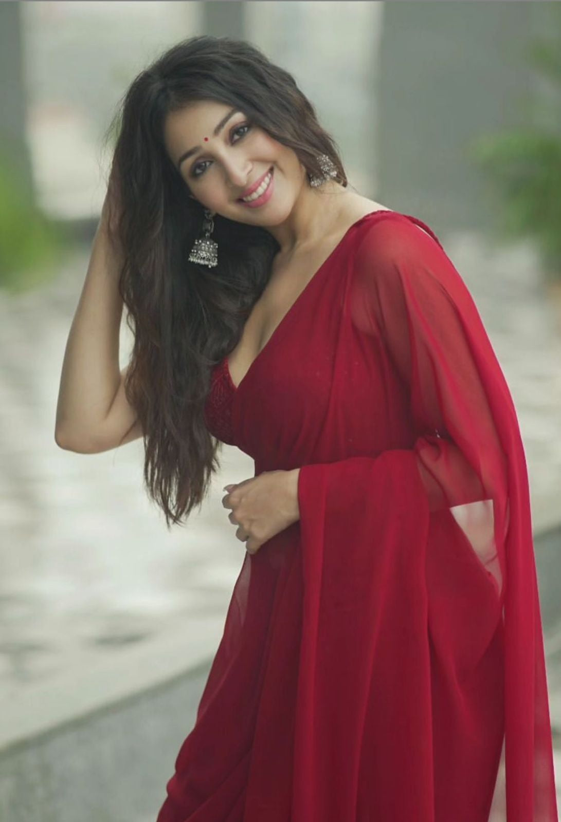 Pure Smooth Georgette Saree, Pure velvet With Sequence Work Blouse image 4
