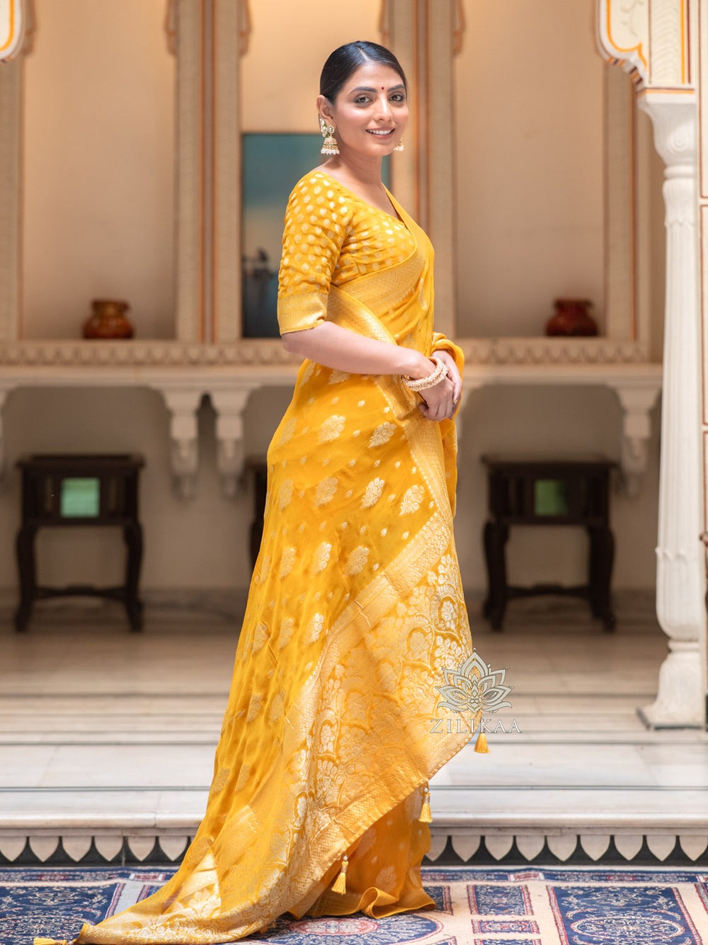 Women's Banarasi Soft Silk Saree With Blouse image 3