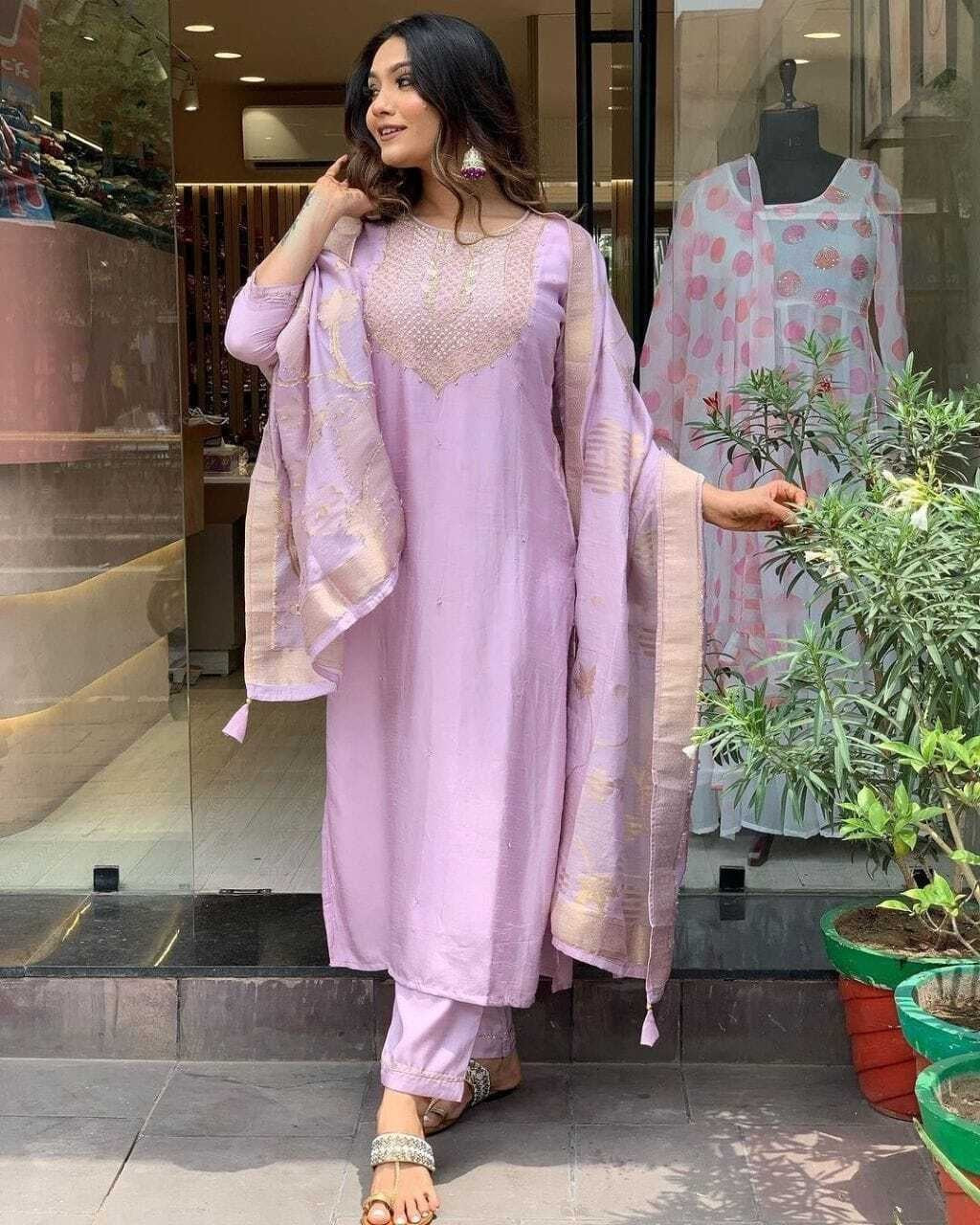 Viscose With Chanderi Embroidery Work Kurta Pant With Dupatta image 4