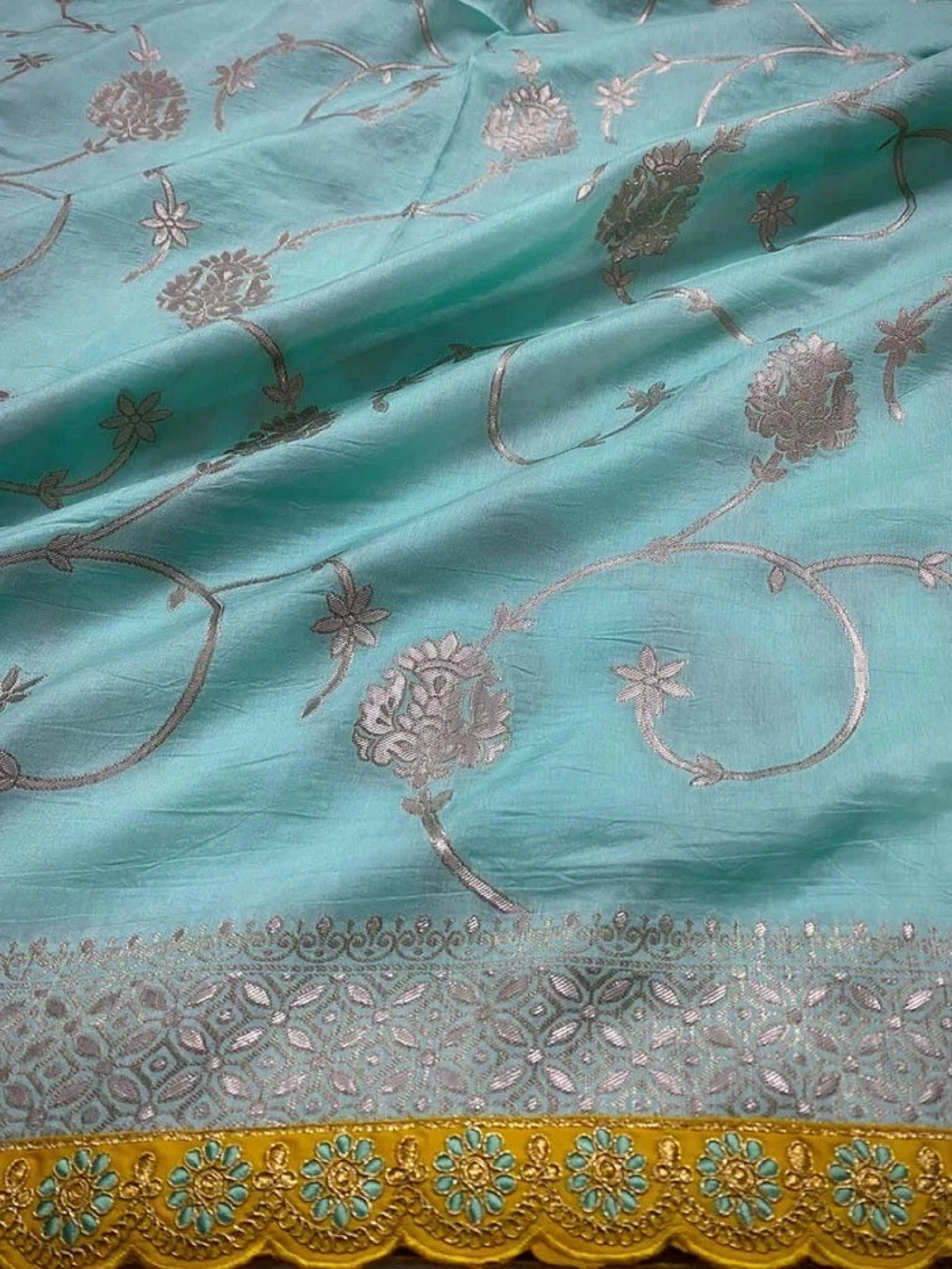 Banarasi Soft Silk Saree With Blouse image 5