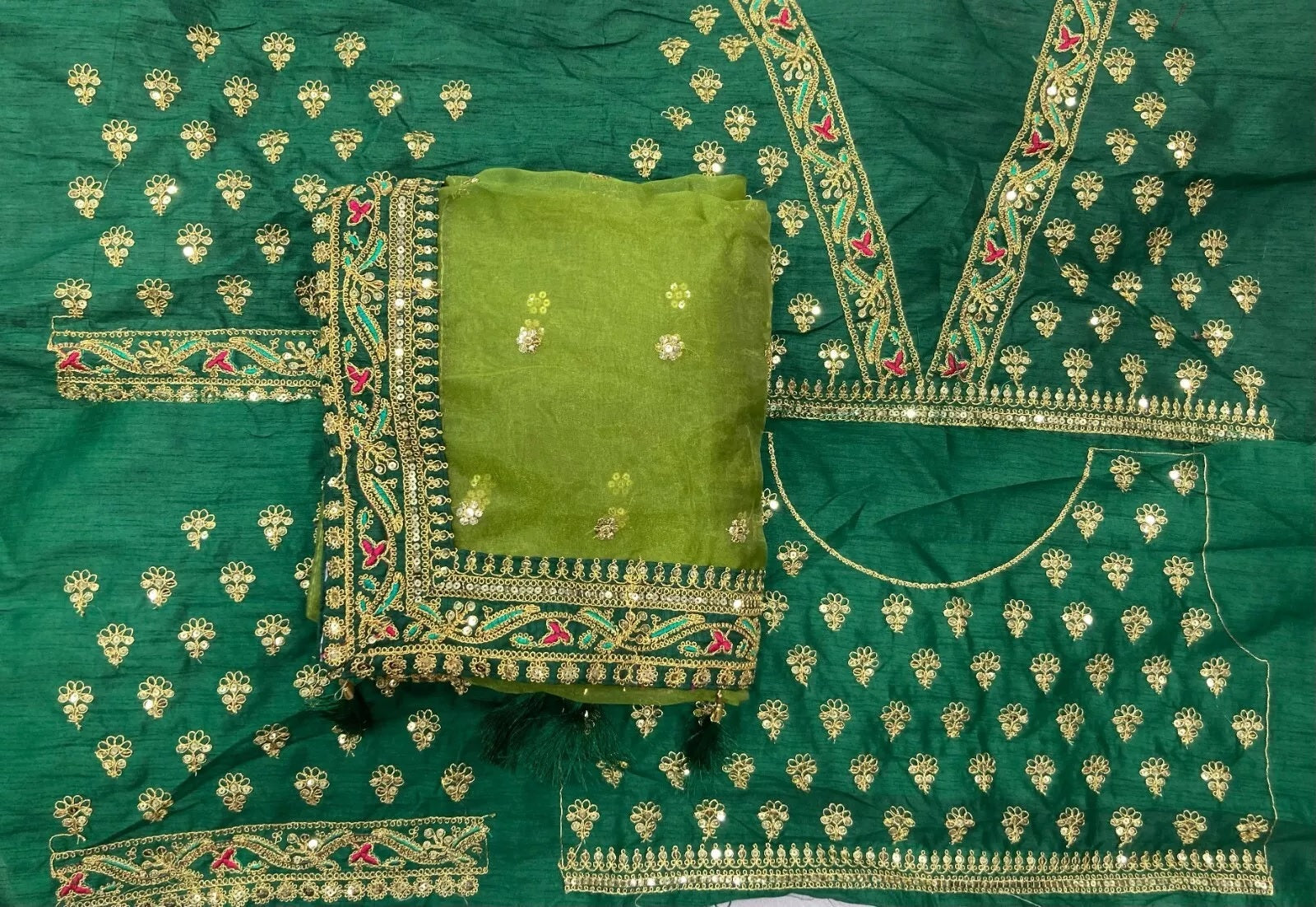 Royal Soft Organza With Heavy Embroidery Work Saree & Blouse image 5