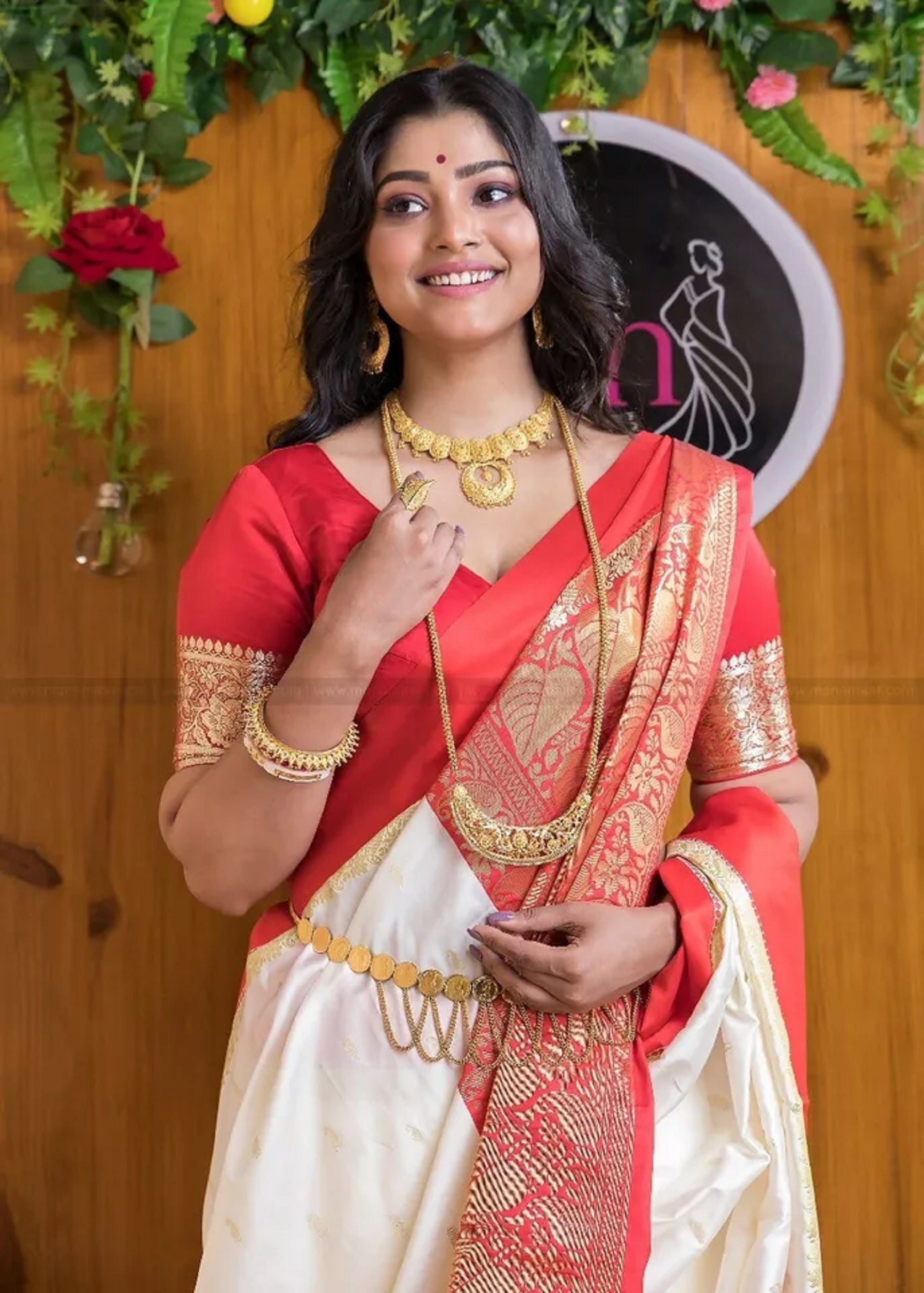 Banarasi Soft Silk Saree With Blouse image 5