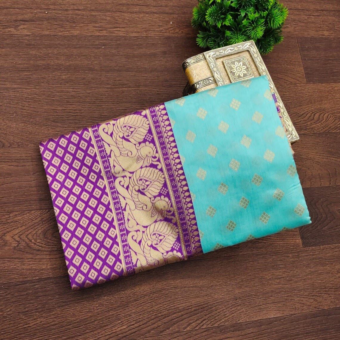Soft Lichi Silk & Jacquard Work Saree With Blouse image 5