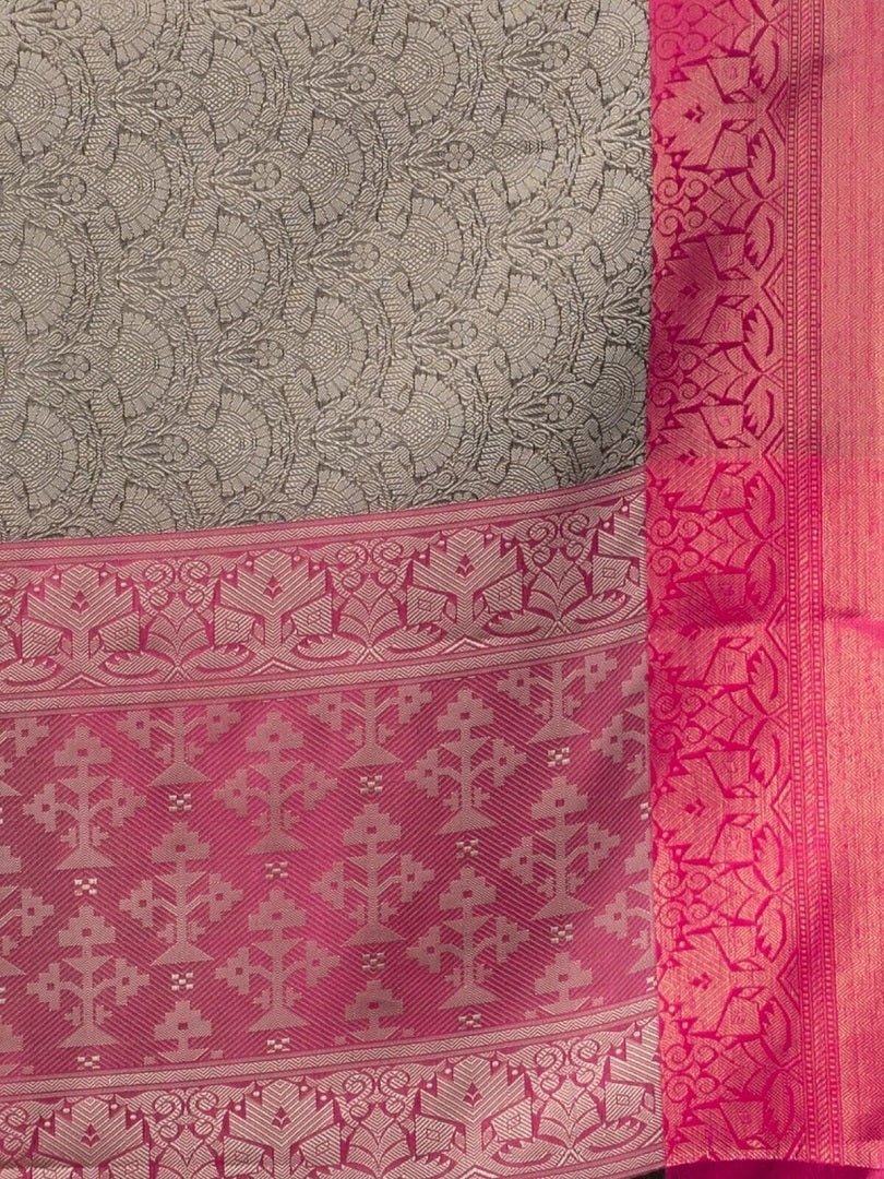 Soft Lichi Silk Jacquard Weaving Work With Gold Zari Weaving Saree image 6