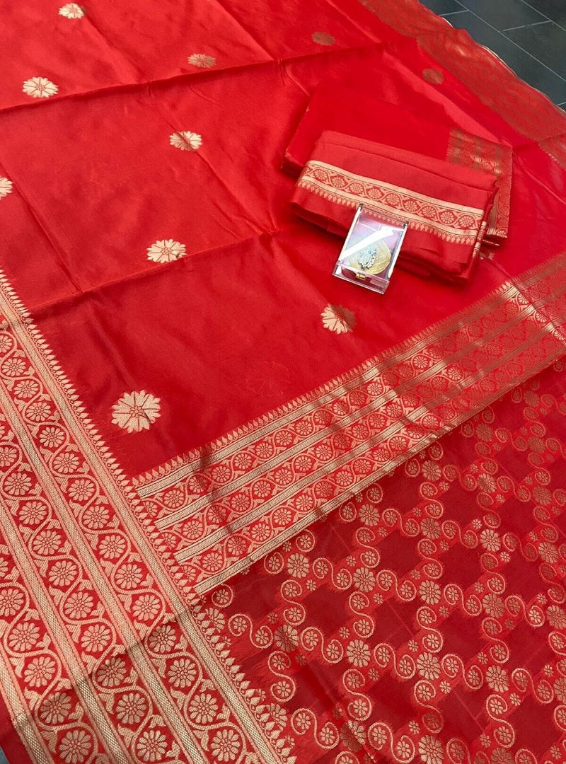 Red Soft Lichi Silk Saree And Blouse Wedding Wear Latest Sari Collection image 6