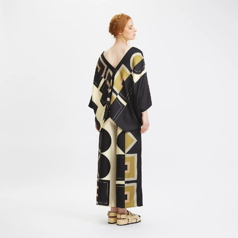 Soft Satin Silk Two Piece Top And Pant Geometric Printed Co Ord Set J5786 image 5