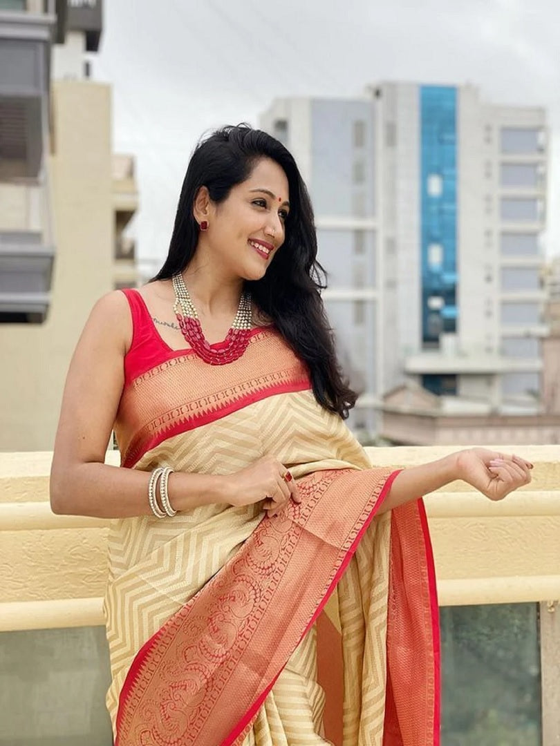 Soft Lichi Silk Jacquard Weaving With Gold Zari Weaving Work Saree image 7