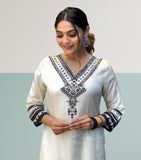 White Muslin With Digital Print Salwar Kameez image 7