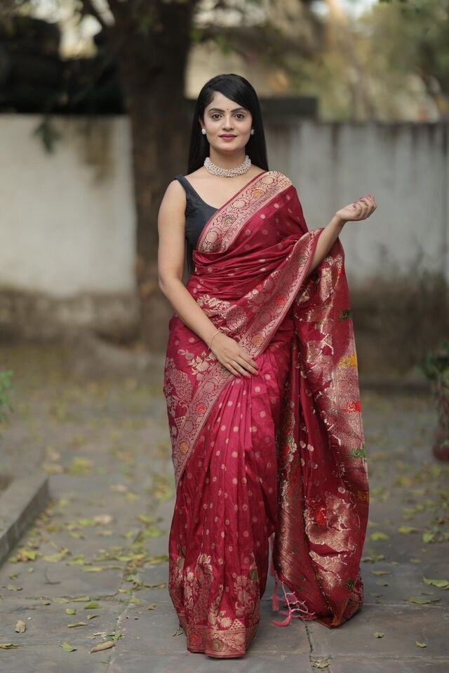 Soft Dola Fabric With Rich Pallu Saree image 7