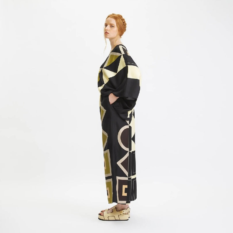 Soft Satin Silk Two Piece Top And Pant Geometric Printed Co Ord Set J5786 image 6