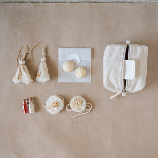Ecru Cube Rakhi Pouch | Gift Hamper image 1