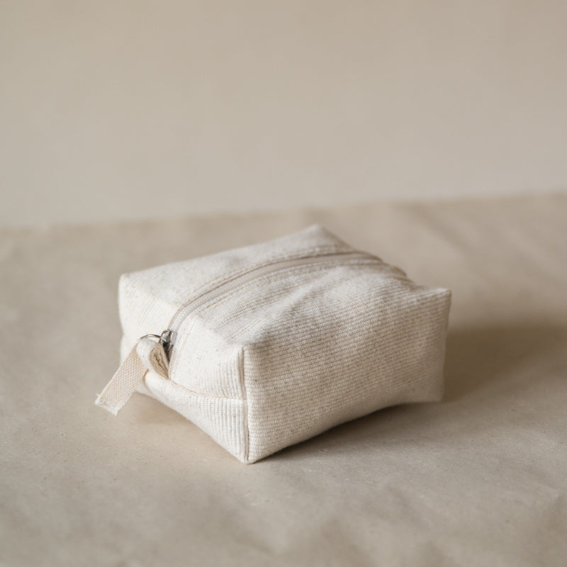 Ecru Cube Rakhi Pouch | Gift Hamper image 4
